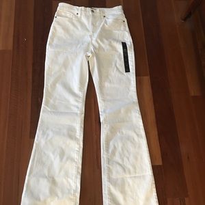 NWT Banana Republic Sz 8 Reg bootcut white/off white jeans. Mildly distressed